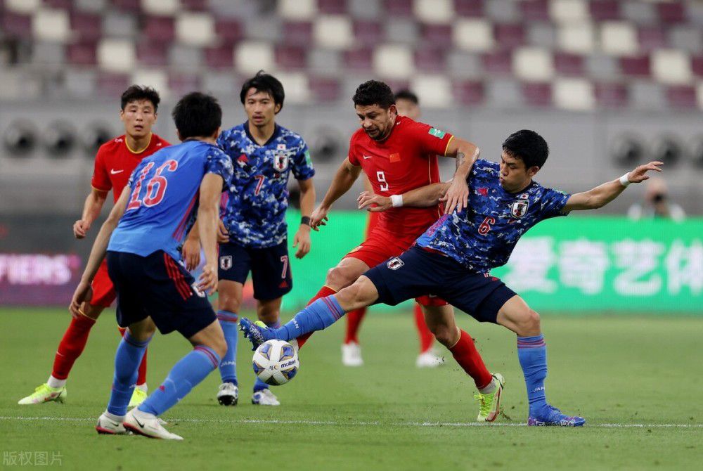 电影也同时曝光开机海报，正式宣布将于6月22日张嘉佳生日同天正式开机，以同日诞辰，应经年承诺